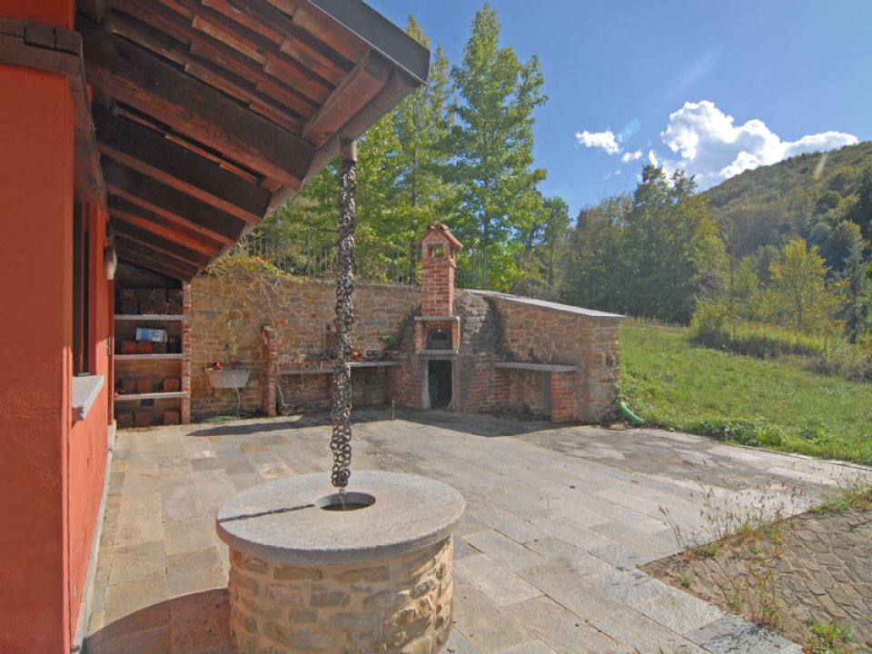 For sale cottage in quiet zone Niella Belbo Piemonte foto 2