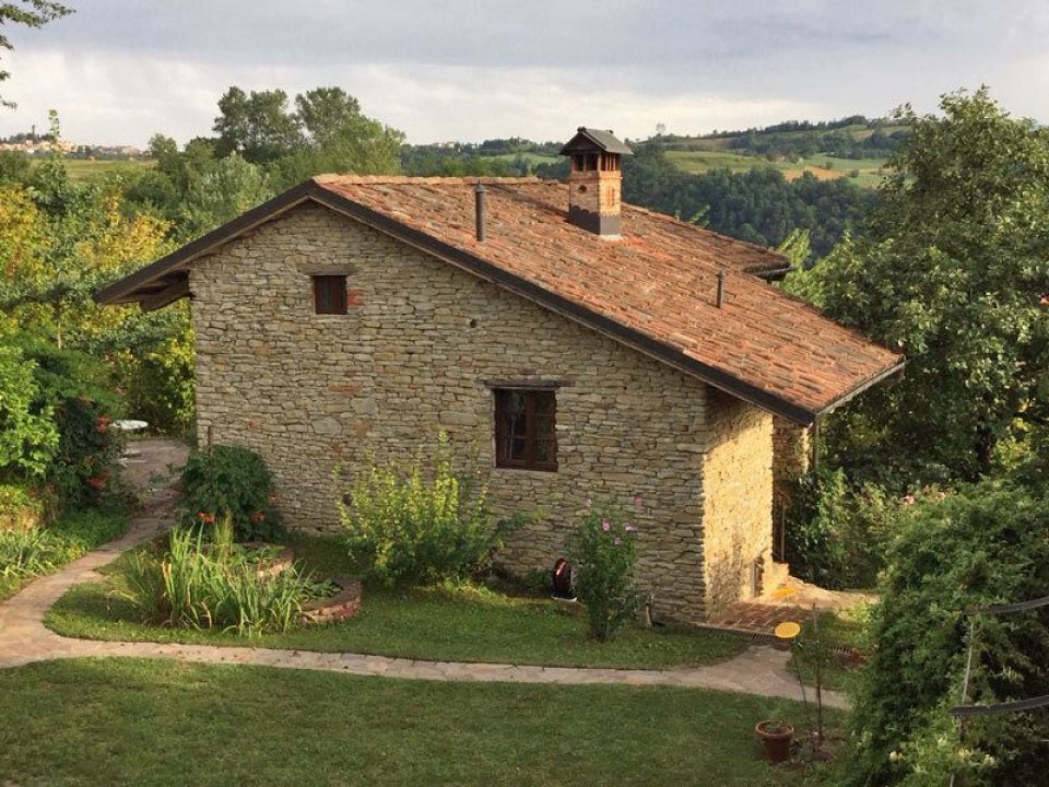 For sale cottage in quiet zone Murazzano Piemonte foto 23
