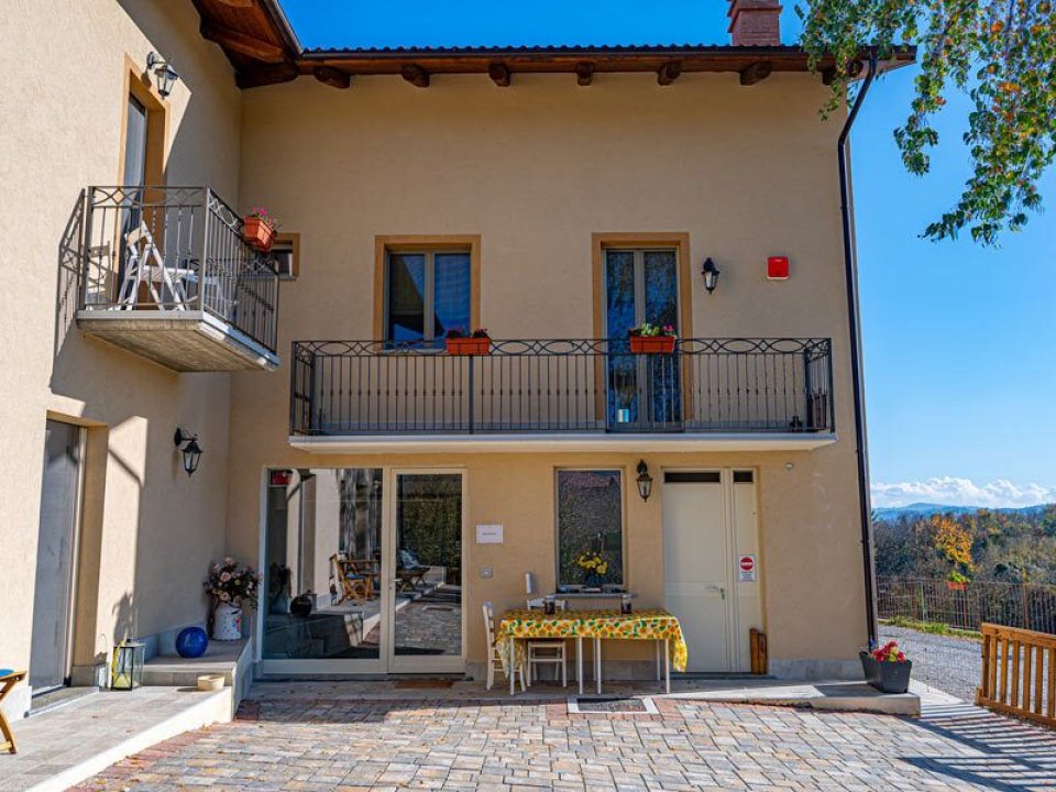 For sale cottage in quiet zone Cravanzana Piemonte foto 14
