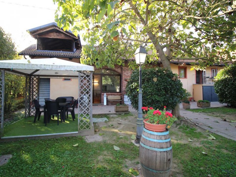 Vendita casale in zona tranquilla Cherasco Piemonte foto 9
