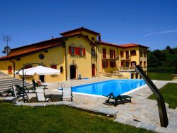 Villa Quiet zone Murazzano Piemonte