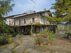 Casale Zona tranquilla Cerrina Monferrato Piemonte